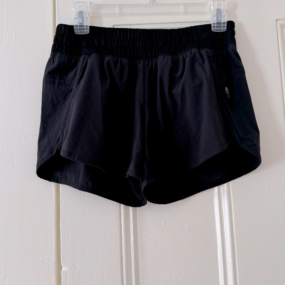 Lululemon Shorts Inseam 3.5” Size 6
